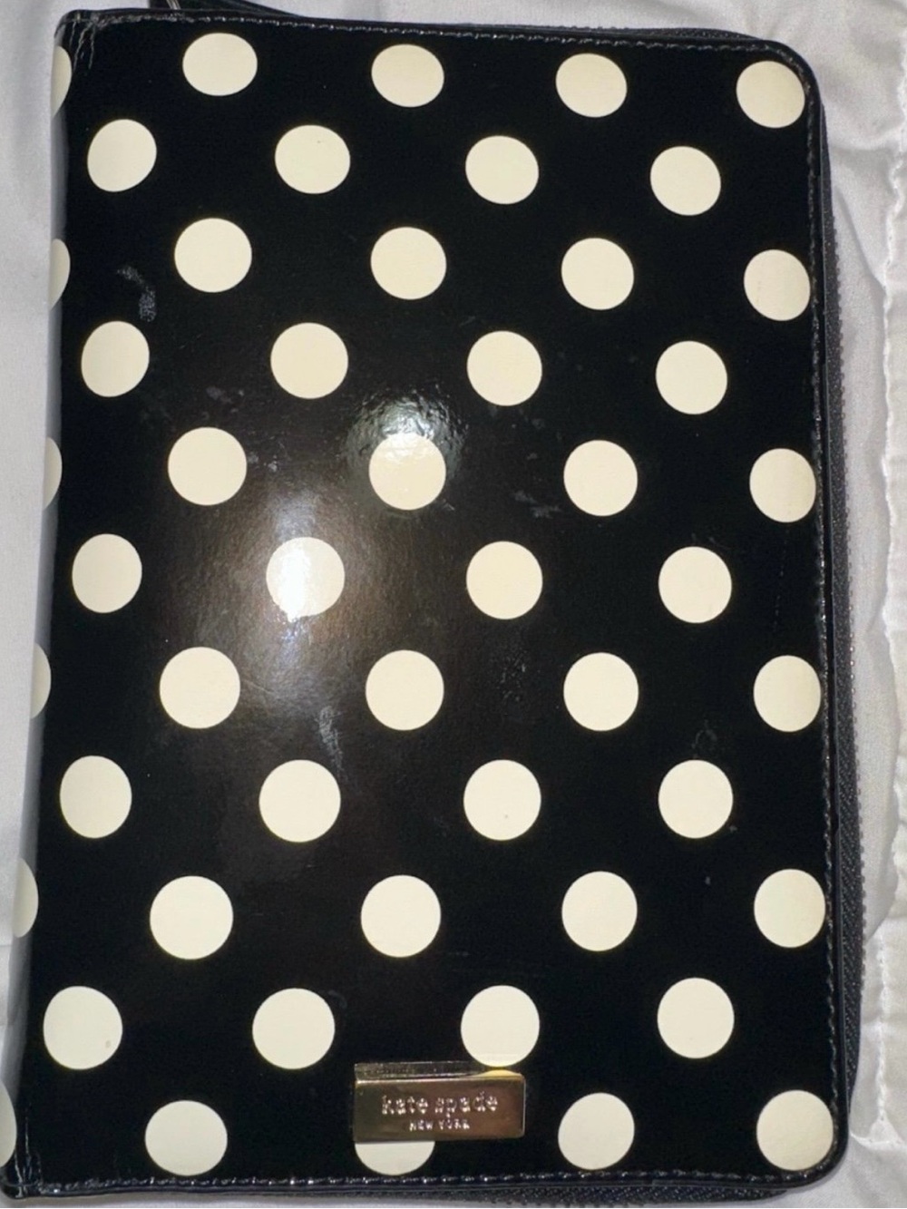 kate spade Black with Cream Polka Dot Zip Folio
